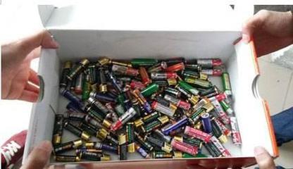 廢電池究竟有多可怕？堪比土地中的‘原子彈’